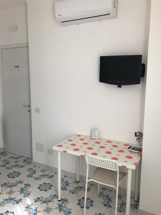 Albergo Oasi Napoli Ngoại thất bức ảnh