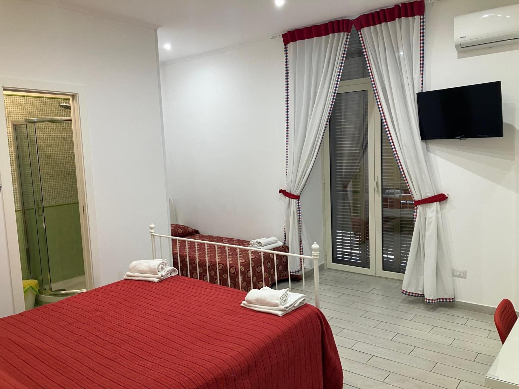 Albergo Oasi Napoli Ngoại thất bức ảnh